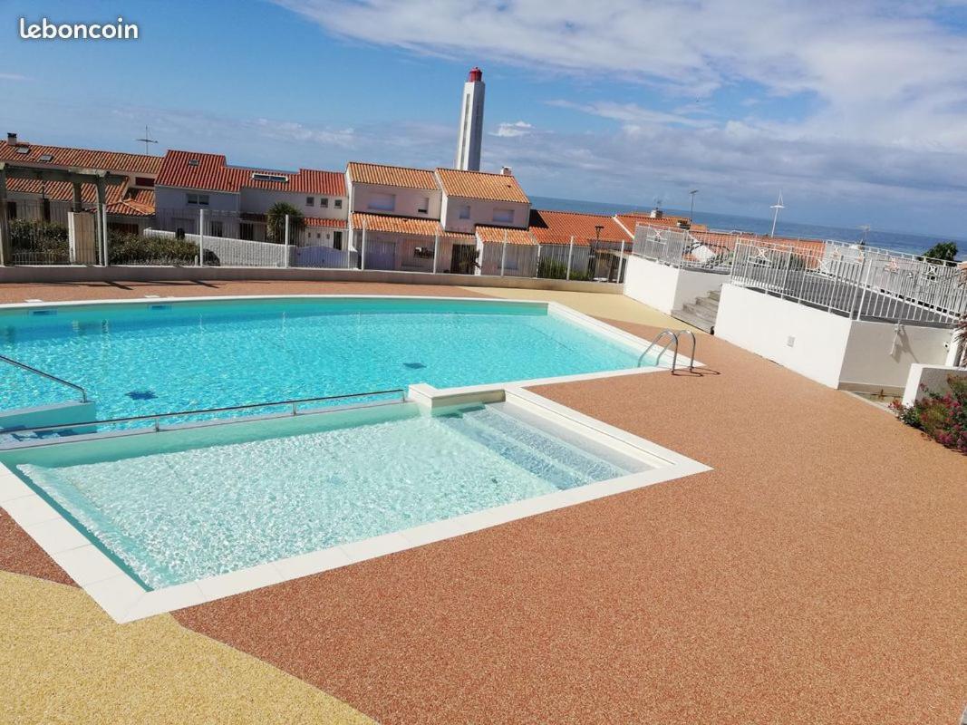 Semaphore Les Sables-d'Olonne Luaran gambar